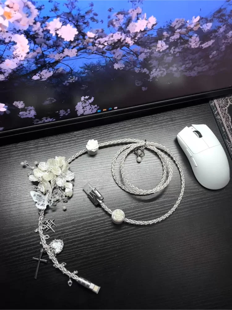 Butterfly Series 2-in-1 Aviator Cable 1.3m Full Segment Illumination 8k Mechanical Keyboard Cable  Desktop Decoration Accessorie