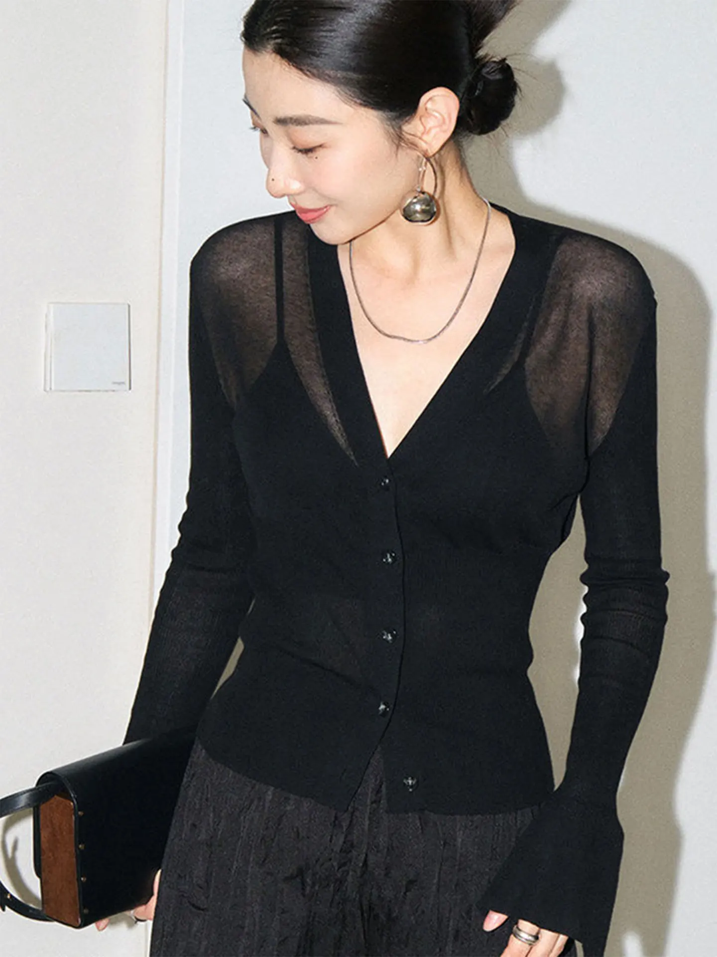 

Ele Knitted Long Sve Open Cardigan Single Button Skin-friendly Breathable Summer Top High-end European Brand Micro-tra...