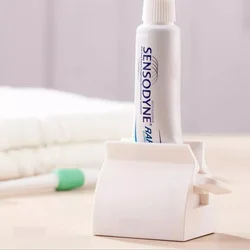 Bathroom Accessories Toothpaste Squeezer Device Multifunctional Dispenser Facial Cleanser Clips Manual Lazy Tube Tools Press