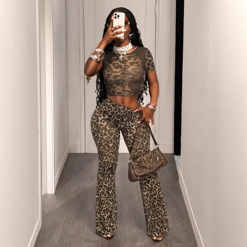 

Women Sexy Leopard Print 2 Piece Set O-neck Short Sleeve Tees Crop Tops + High Waist Slim Flare Pants Fashion Clubwear Suits