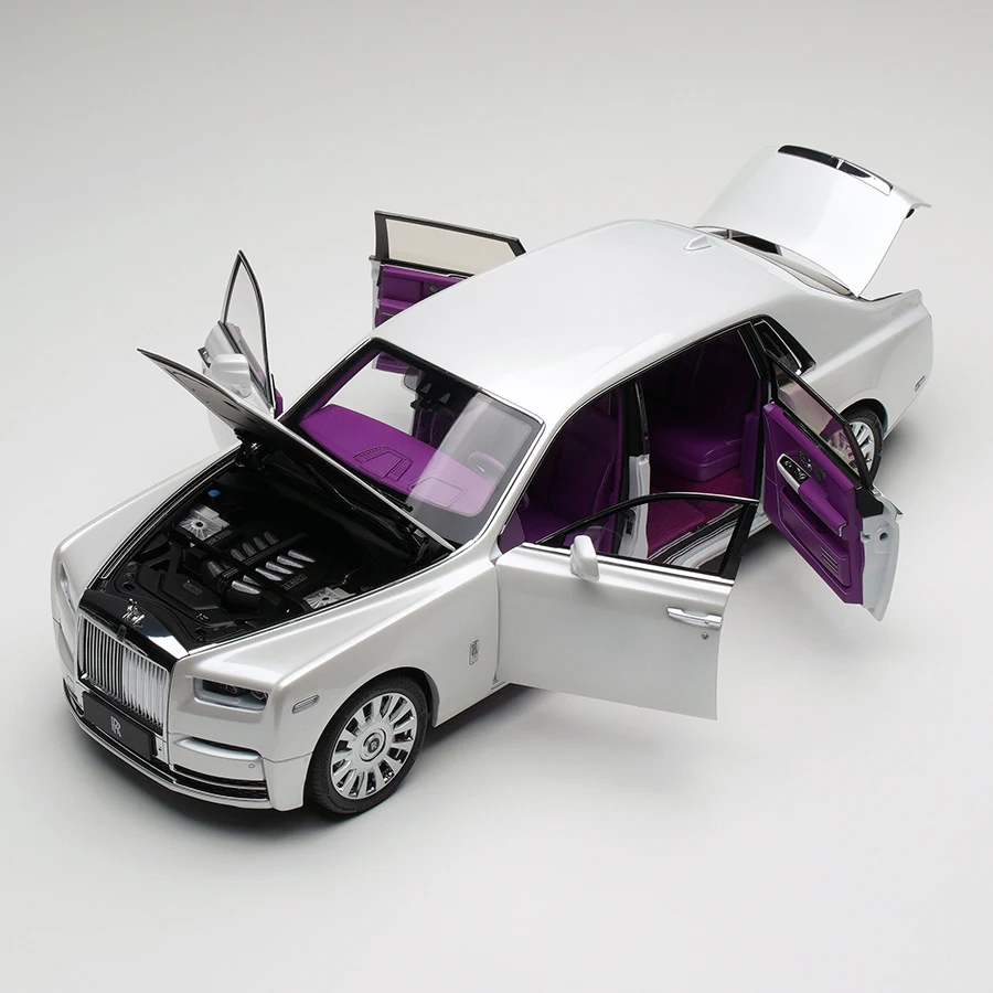 1:18 for Phantom 8 Alloy Full  car model Give friends holiday gifts Limited edition with collectible card