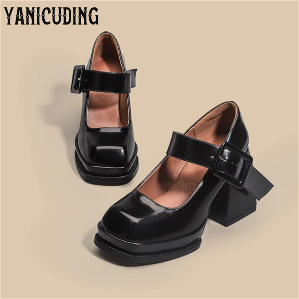 Classic Mary Janes décolleté oversize con tacco largo scarpe da donna in finta pelle verniciata nera cinturino alla caviglia scarpe in pelle con fibbia quadrata vendita