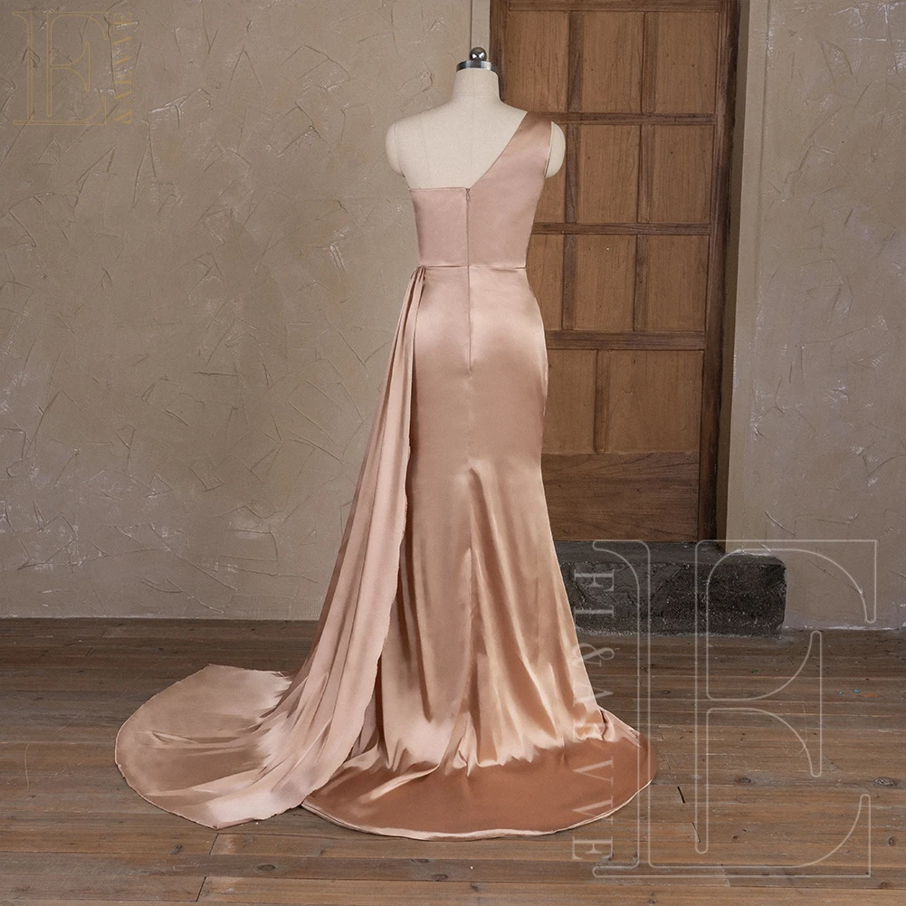 Champagne Satin Bridesmaid Dresses Crystal Wedding Party Gown for Bridesmaids Formal Dress for Woman Elegant Gowns Customized