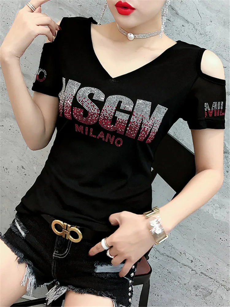 Camiseta Or Sve para mujer Verano 2024 Nueva camiseta de red con adorno de diamantes Oulder Baring Efecto adelgazante Street St...