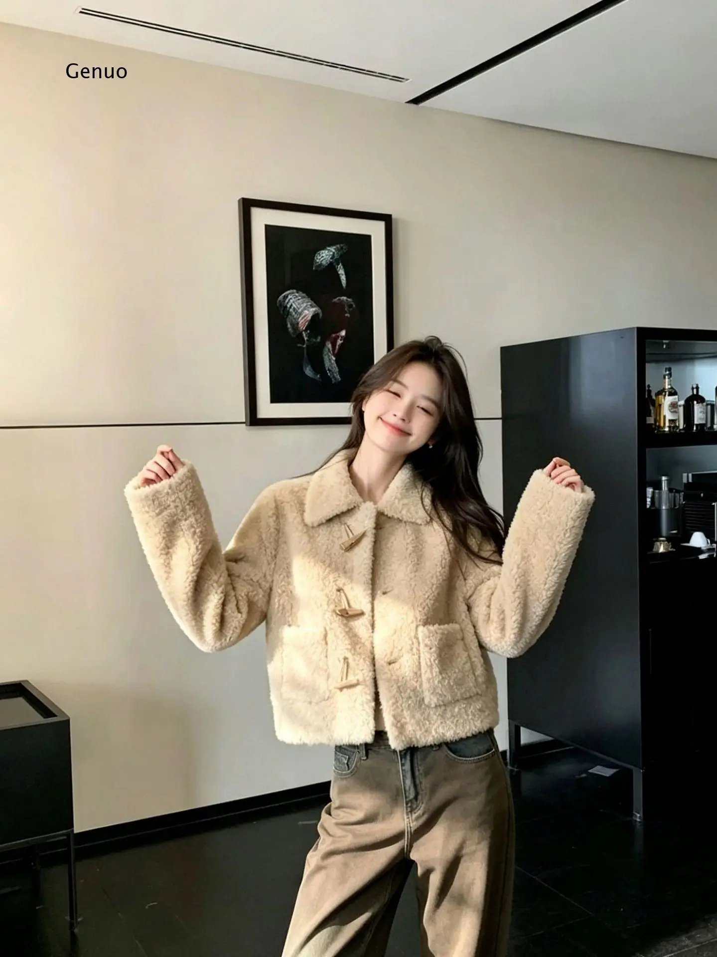 Winter Wool Fleece Coat with Horn Button Short Outerwear Warm Teddy Jacket for Women Daily Casual Work Travel