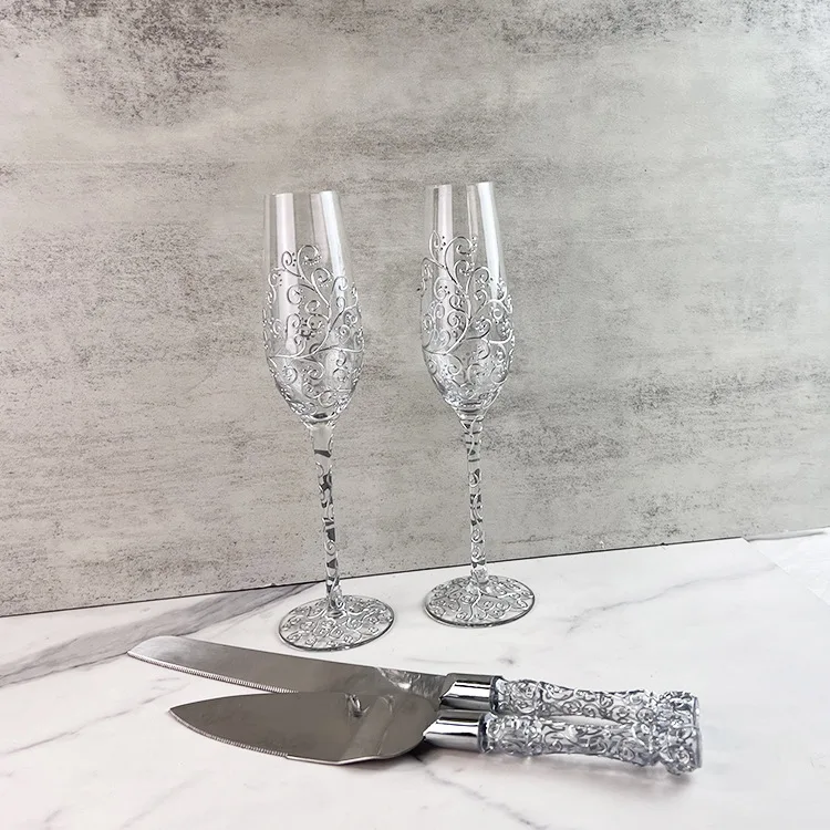 

Латте ручной работы, годовщина свадьбы, флейта для шампанского, чашка для торта, нож, лопата, набор из четырех предметов