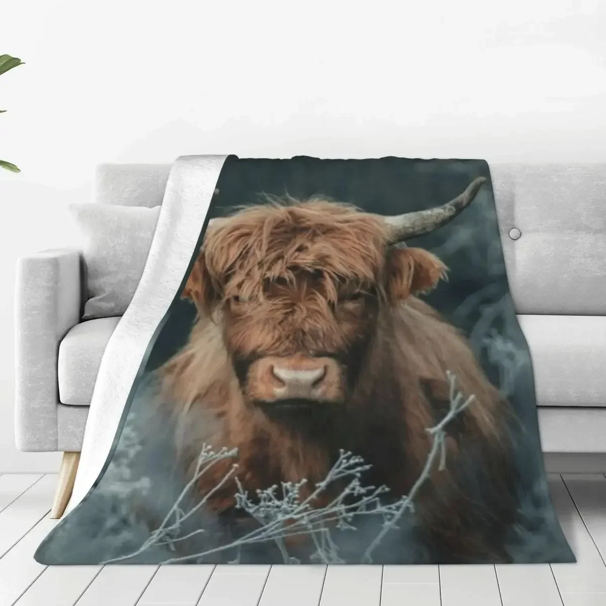 

Highland Animal Plaid Baby Blankets Flannel All Season Breathable Ultra-Soft Throw for Cow Home Bedroom Plush Thin Quilt