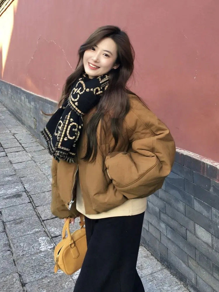 

Retro Flower Bud Short Cotton Jacket For Women In Winter 2025 With A High-end Design And Thickened Warm Casual Jacket