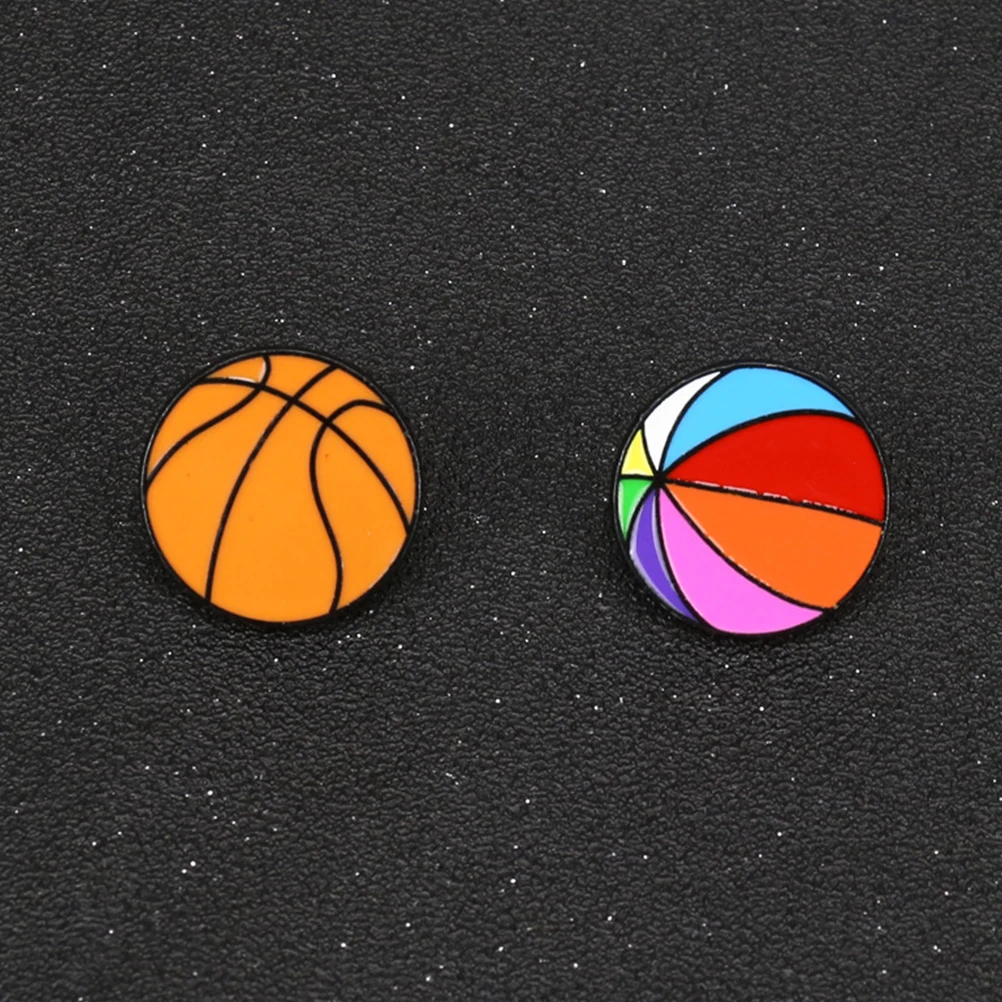 

4pcs Breastpin Creative Brooches Sports Ball Shaped Fine Craft Durable Chic Design Casual Style Match Eye-Catching Unique Gift