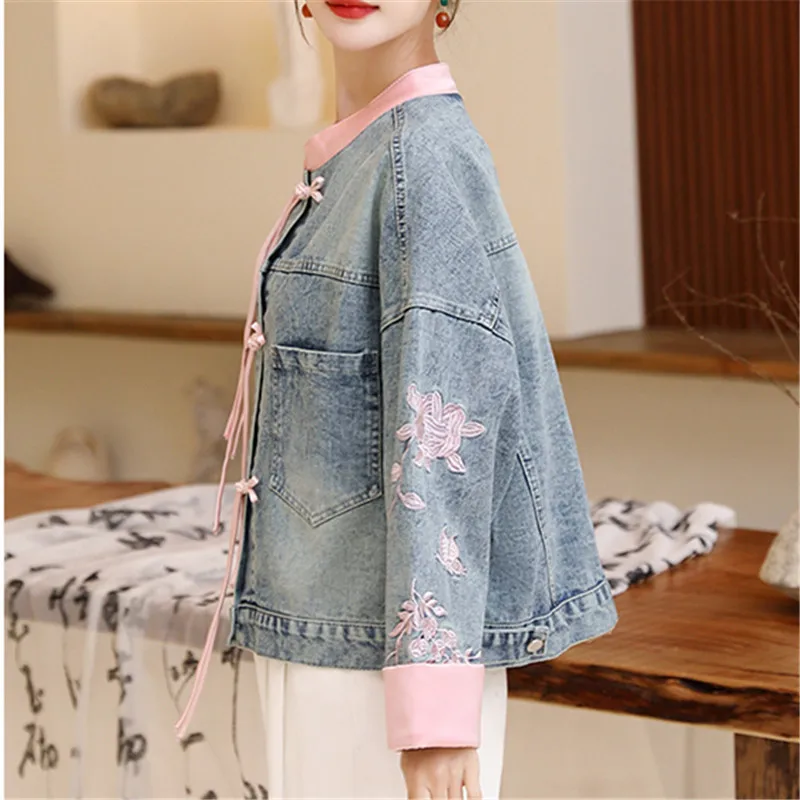 Jaket Denim pendek biru Vintage jaket Jeans wanita lengan panjang bordir bunga merah muda kerah berdiri saku besar longgar