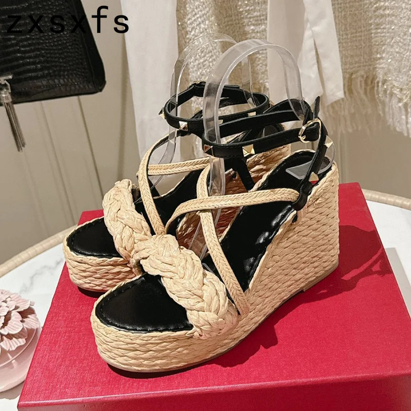 

New Platform Wedge Heels Sandals Women Rivet Studded Ankle Strap Gladiator Sandals Summer Lafite Grass Party Shoes Women Sandals