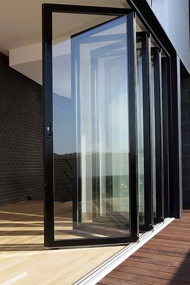 

Customized Color and Size Simple Modern Style Accordion Door Heat-resistant Soundproof Folding Door with Aluminum Frame
