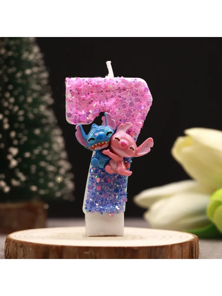 Stitch-Figur-Zweifarbige-Digitalkerze für Geburtstagsfeiern und Feiertage – Süße Tortenkerze