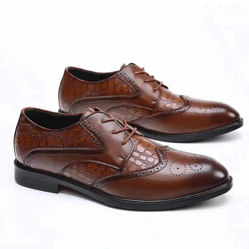 Men's leather shoes, bullock carved large-sized business formal shoes, men's shoes, British leather shoes