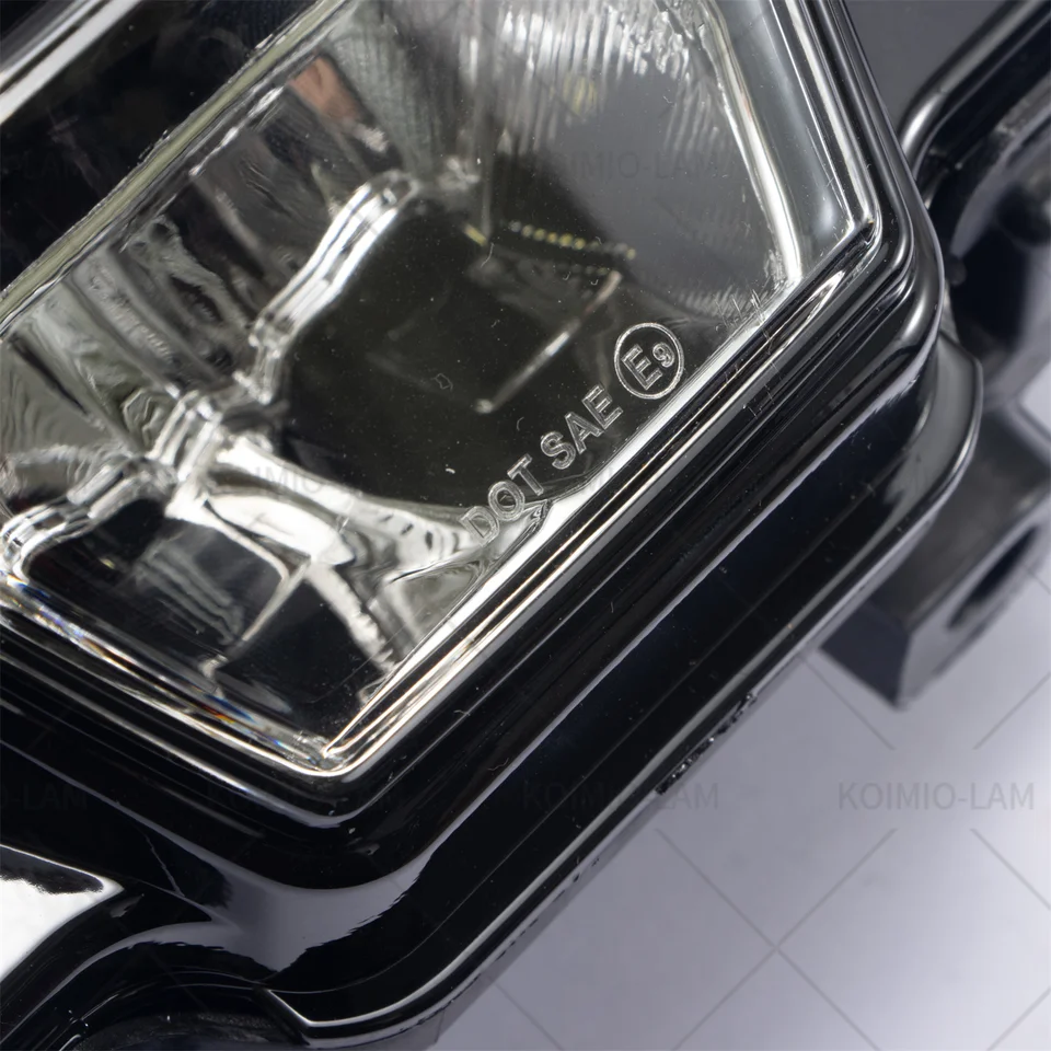 Kawasaki Z900 2025-2026 Headlight Assembly 20W