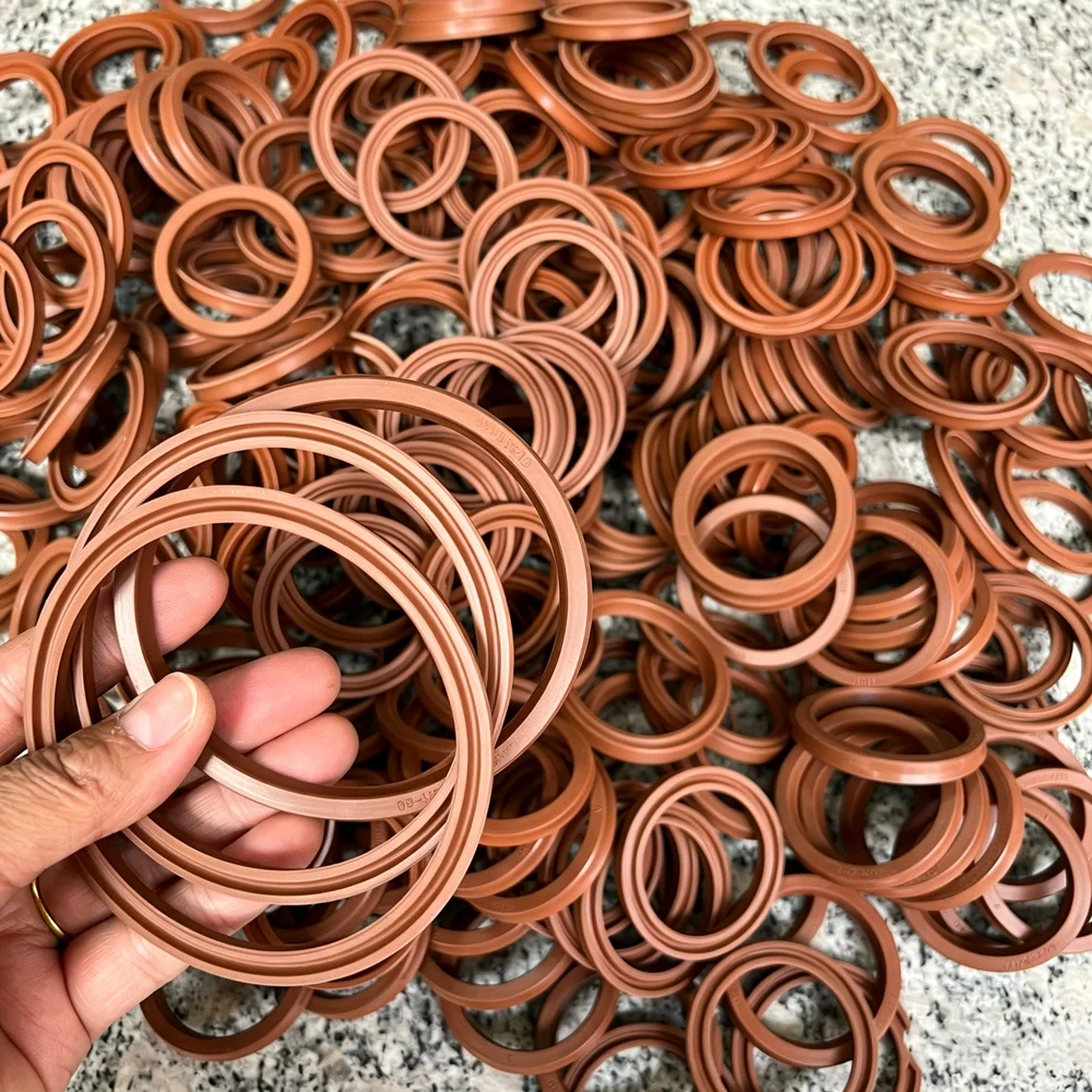 ID 8mm-38mm High-Temperature Resistant FKM Fluorine Rubber Oil Seal OD 14mm-45mm UN/UHS/U/Y Hydraulic Cylinder Sealing Gasket