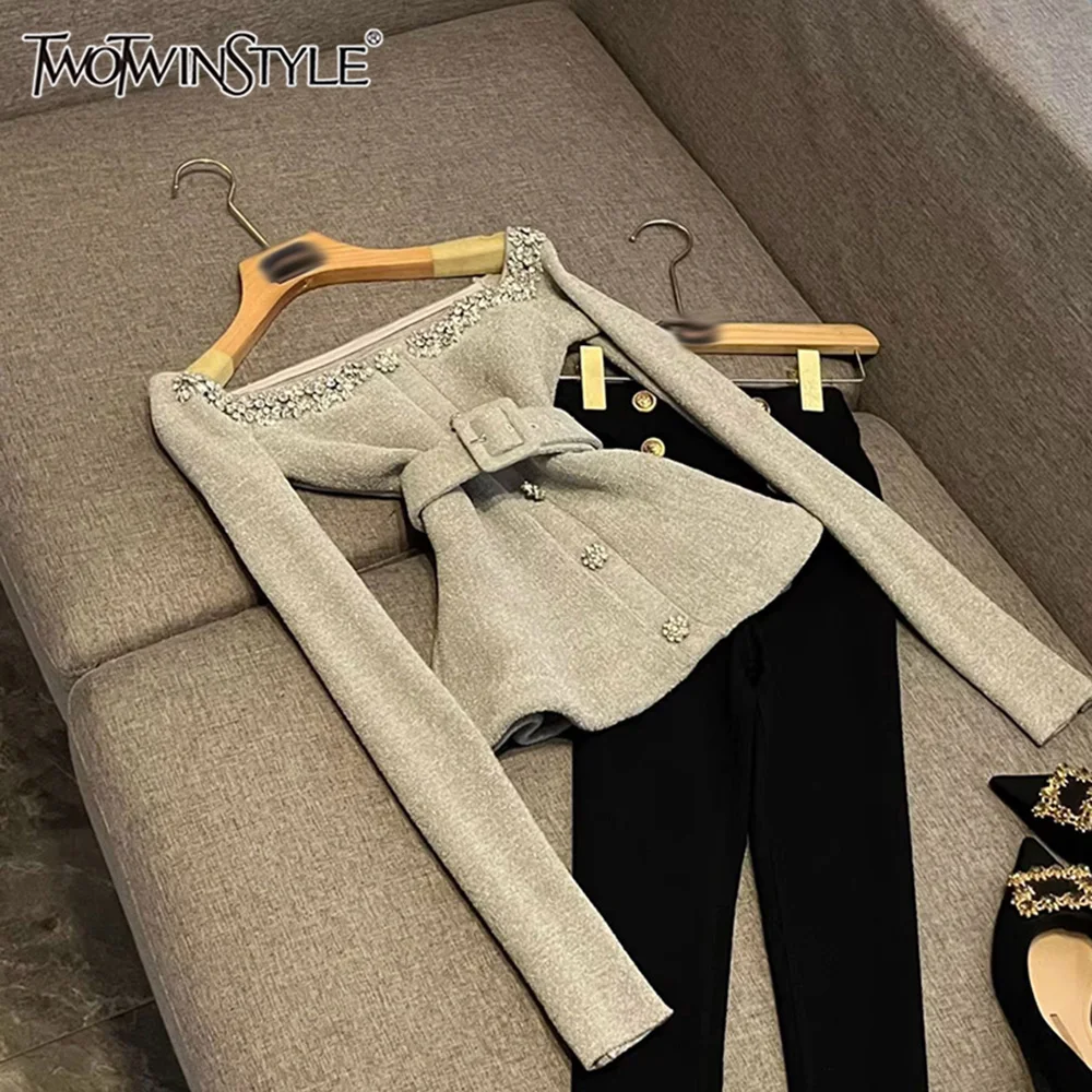 

TWOTWINSTYLE Elegant Solid Slimming Jackets For Women Slash Neck Off The Shoulder Sleeve Autumn Sexy Jacket Female New KJA550567