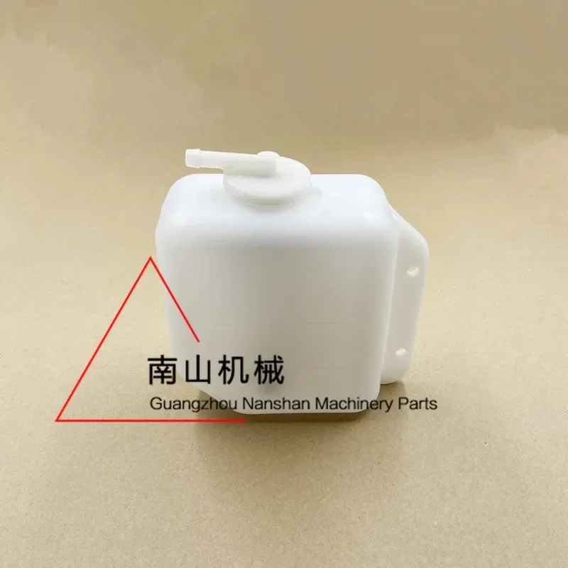 Auxiliary Tank Komatsu PC18/20 Pay Kettle Spare Small Tank Return Expansion Kettle Mini Digging Accessories excavator parts