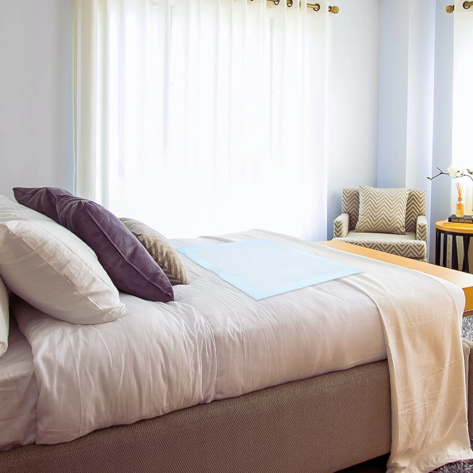 

Adult Disposable Bed Pads Incontinence Pee Care Pads Lightweight Portable Daily Use Bed Protection for Hospitals Nursing