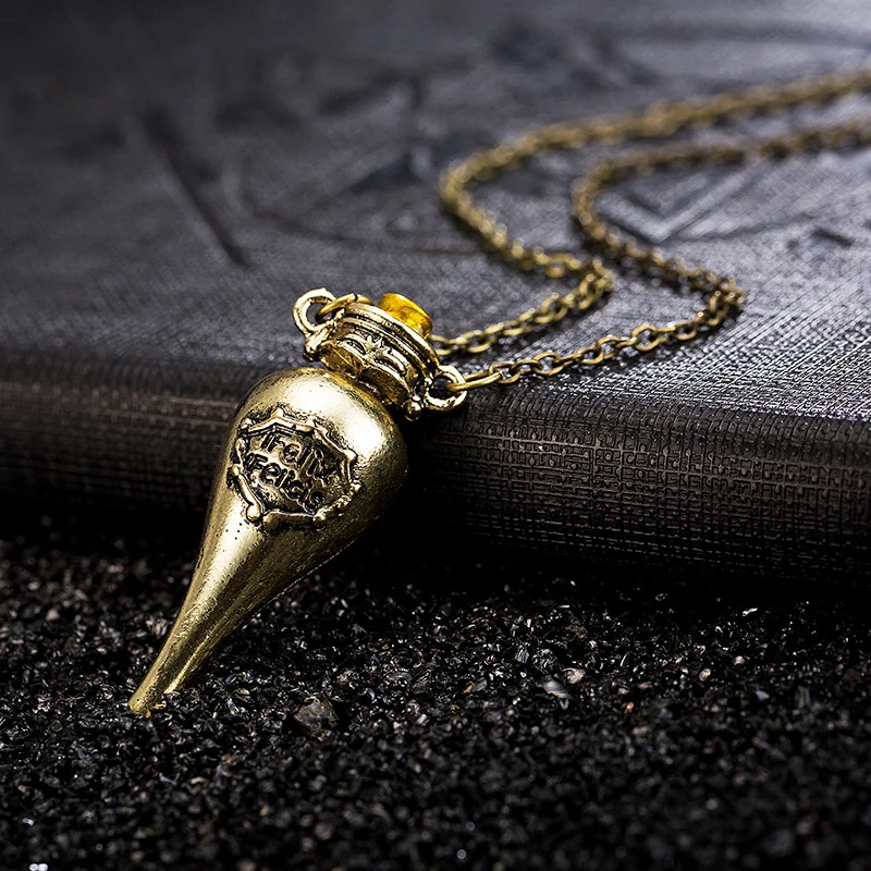 Delicate Harries Magic Deathly Allowed PottersMagic Potion Necklace Hanging Neck Necklace Luxury Design with Winged Key Gift