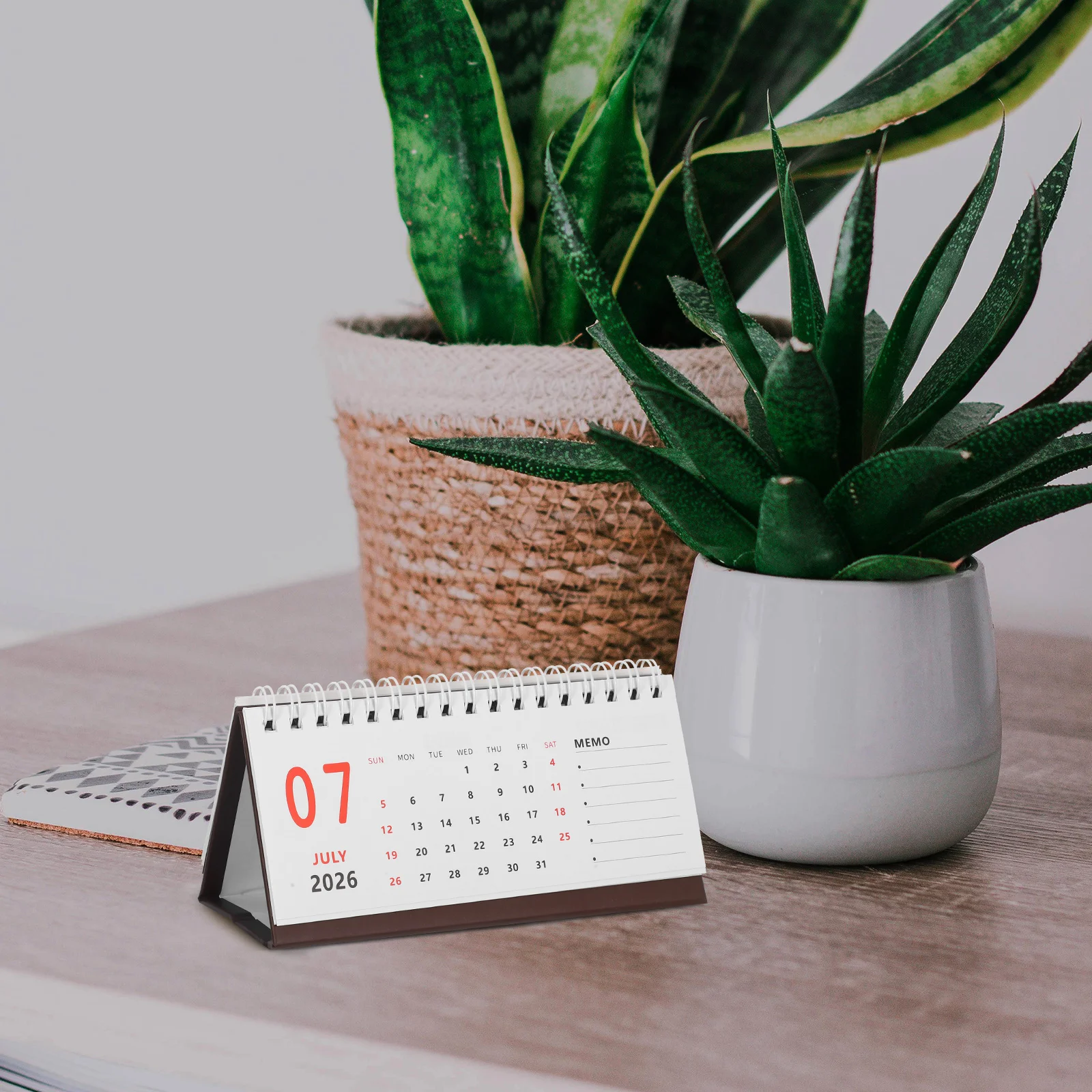 تقويم مكتبي صغير 2025-2026 تقويم مكتبي قائم مدمج لتخطيط الجدول اليومي منظم ديكور المنزل والمكتب #4