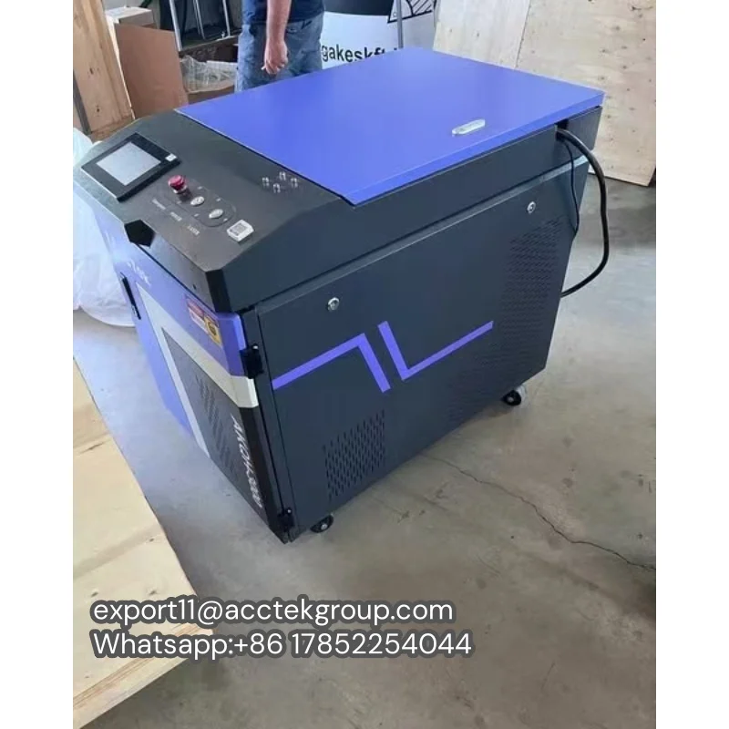 3KW High Power Fiber Laser Cleaner Machine Handheld Laser Cleaning System for Rust Removal Oxide Removal Metal Cleaning