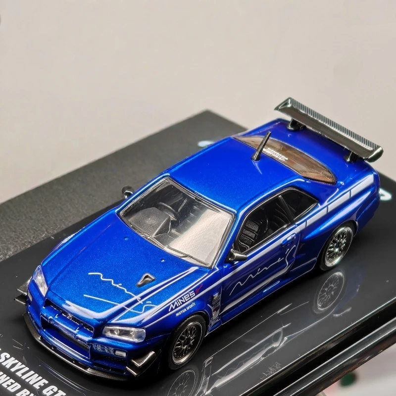 INNO64 1:64 MINE‘S R34 V-SPEC Tuned by  Blue Diecast Model Car