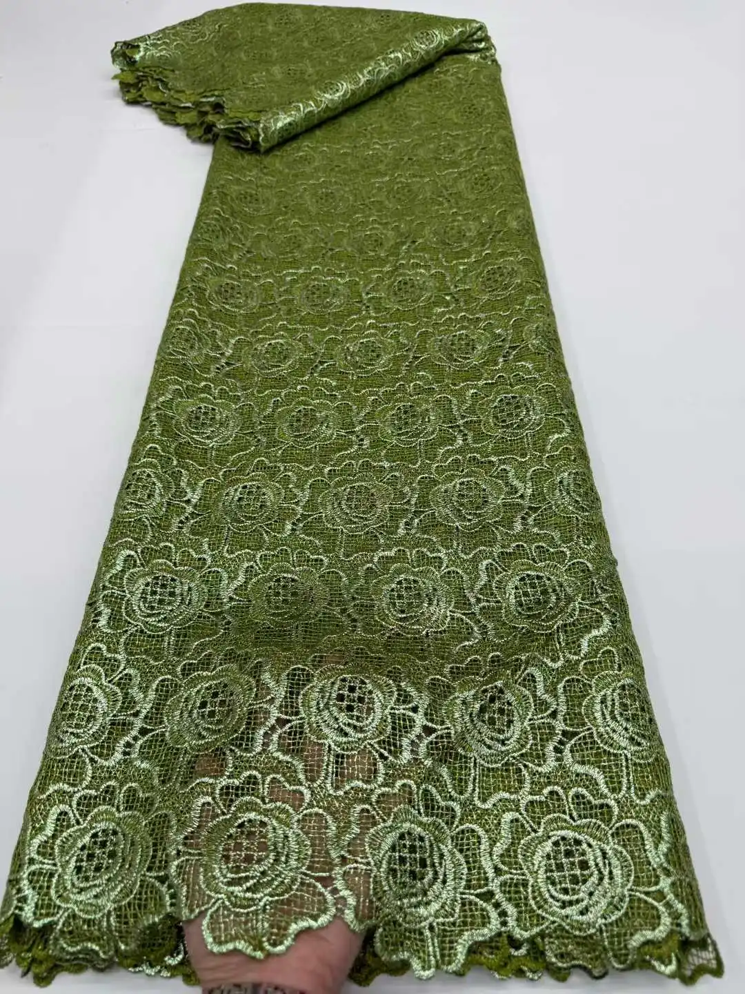 

Зеленый африканский молочный шелковый шнур, кружевная ткань 2025 г., высококачественное водорастворимое нигерийское гипюровое кружево для свадебного платья