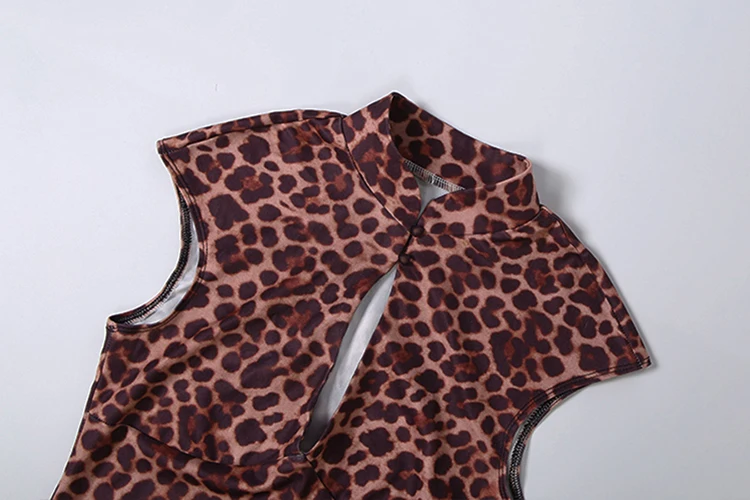 Weird Puss Hottie Hollow Kleid Damen Sexy Leopardenmuster Cheongsam Knopfleiste Ärmellos Modetrend Street Club Pfirsichfarbener Hüftbetonter Bodycon – Detail 6