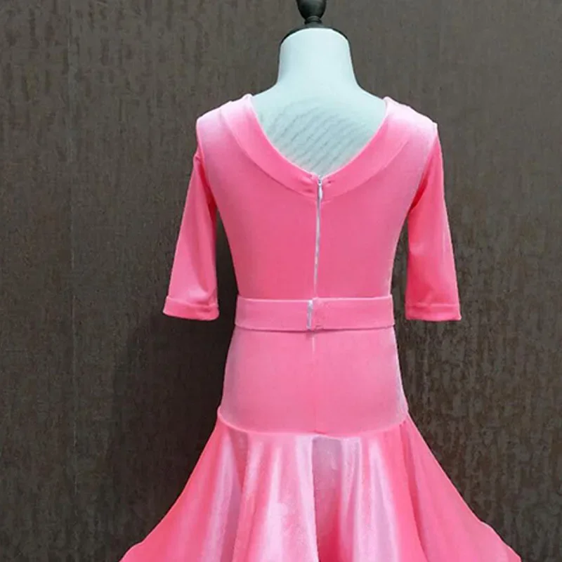 Vestido de baile latino dividido para niños, ropa de actuación de competición, Color rosa, otoño e invierno, novedad de 2021