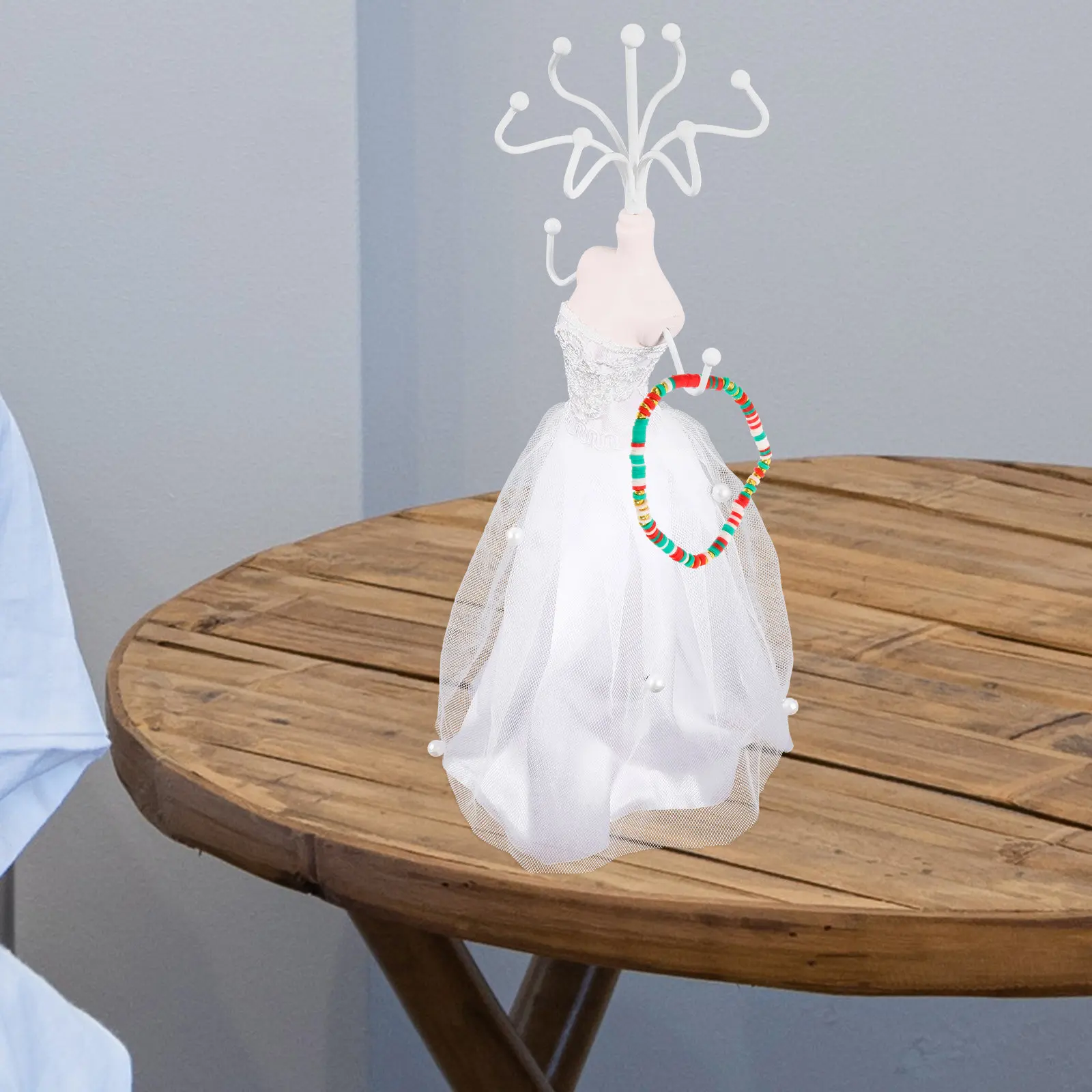 

Подставка для украшений в стиле ретро «Принцесса»: Изысканный декоративный органайзер для ожерелий и украшений, настольная витрина для дома