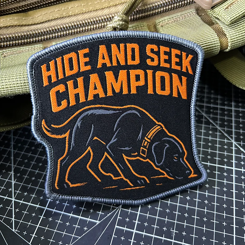 Emblema Tático de Cão de Caça, Distintivo de Campeão de Esconde-Esconde, Patches de Bordado com Velcro, Adesivo Militar para Mochila