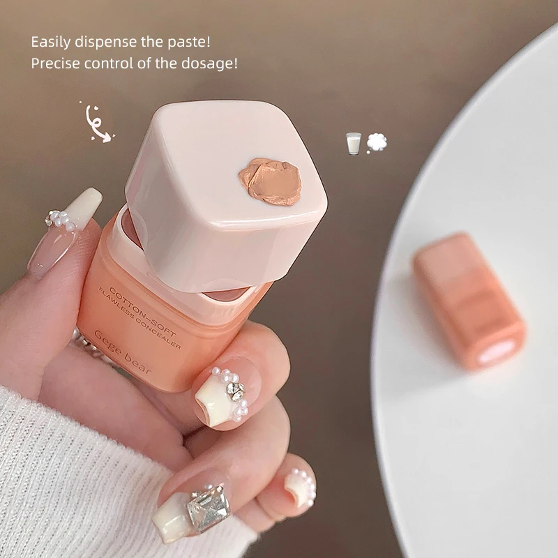 ゲゲベア フローレスコンシーラー 保湿し、シワを防ぎます