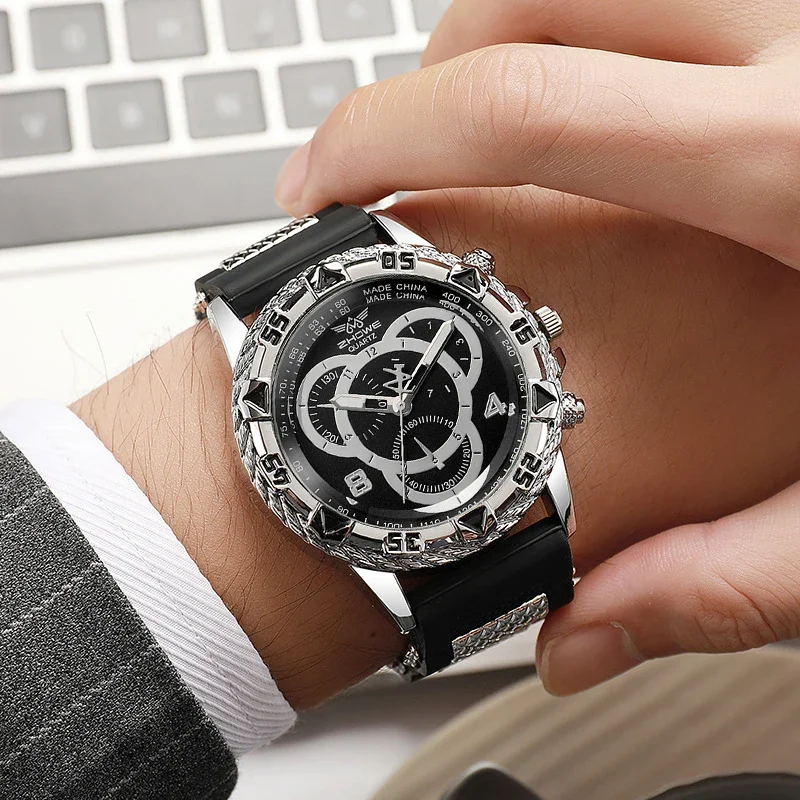 Random Surprise Blind Box Men's Sports Quartz Watch Large Dial Silicone Strap Male Wrist Watch Fashion Birthday Gift For Him view 4