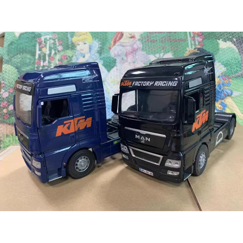 1:32 Man Container Truck Traction Locomotive KTM Tractor Towing Head Alloy Model Car Souvenir Classic Static Display Collection