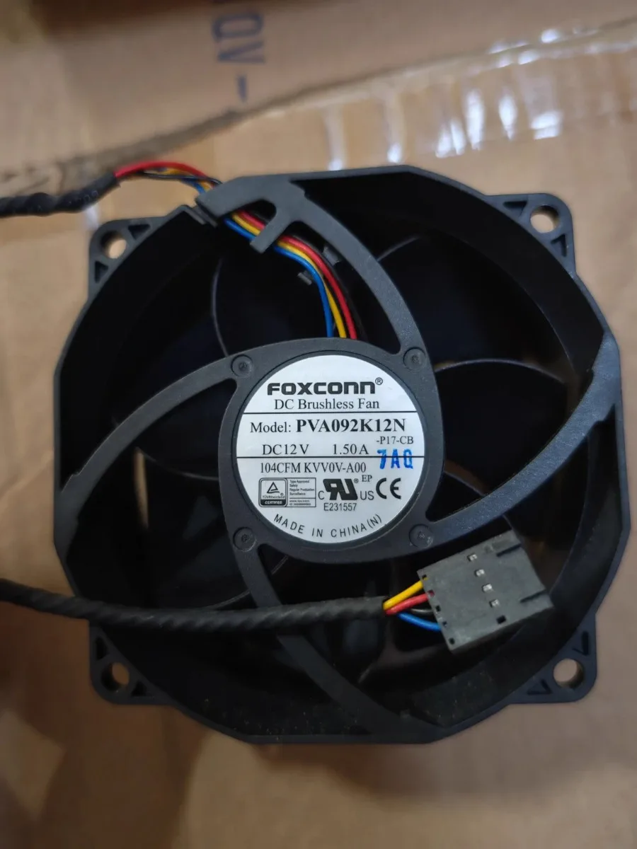 

For FOXCONN PVA092K12N DC12V 1.50A 4-Pin Server Cooling Fan