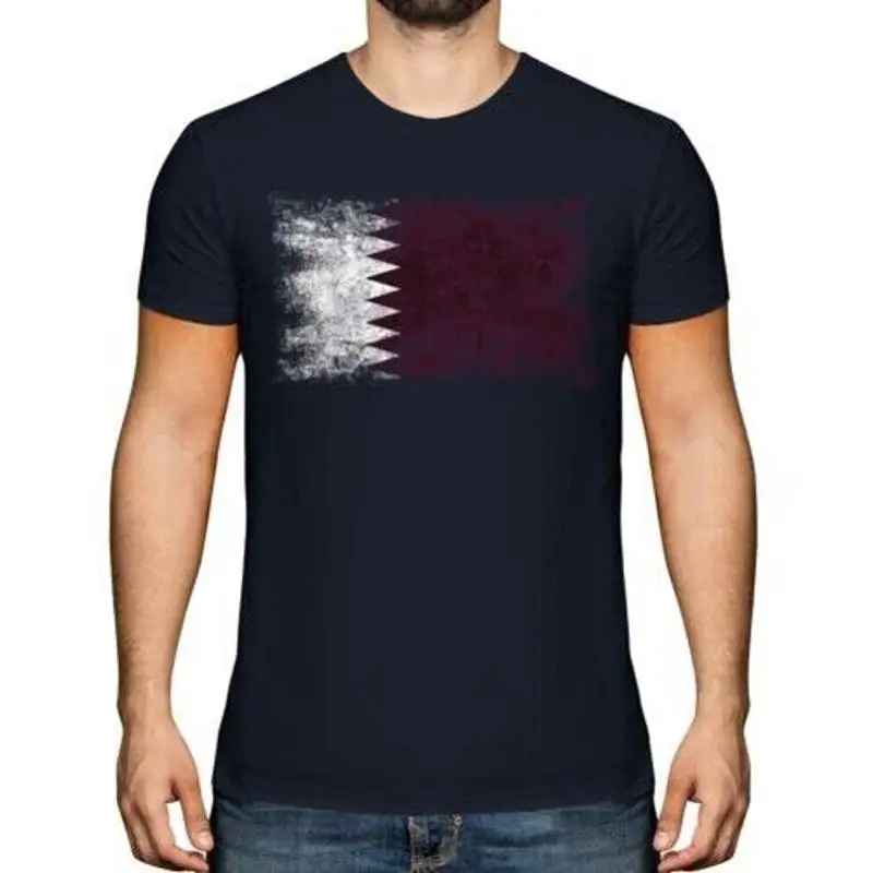 Camiseta Katar Distressed Flagge para Hombre, Calidad Superior? Balón de Fútbol de Qatar, Regalo
