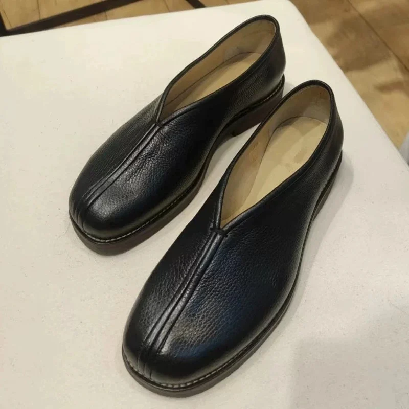 Men's and Women's Square Shoes in Spring and Summer of 2025 Retro Lazy People with Soft Soles and Low-heeled Monk Shoes