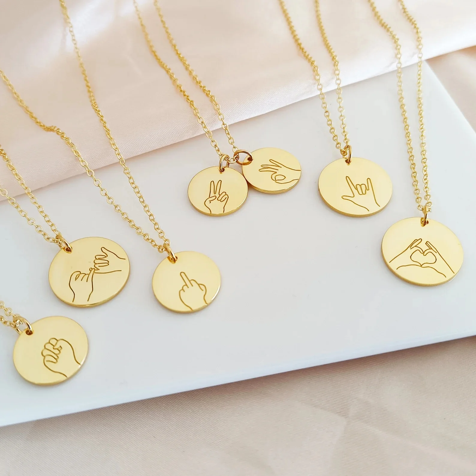 

Hand Gesture Necklace Personalized Multiple Pendants Jewelry Best Friends Necklaces Engraved Sign Language Necklace