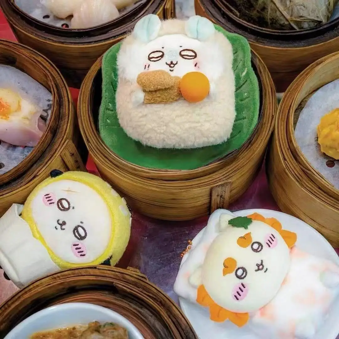 Chiikawa kawaii Momonga هونغ كونغ الشاي شرب طبعة محدودة ألعاب من نسيج مخملي قلادة لطيف الكرتون Rakko Usagi المفاتيح فتاة هدية