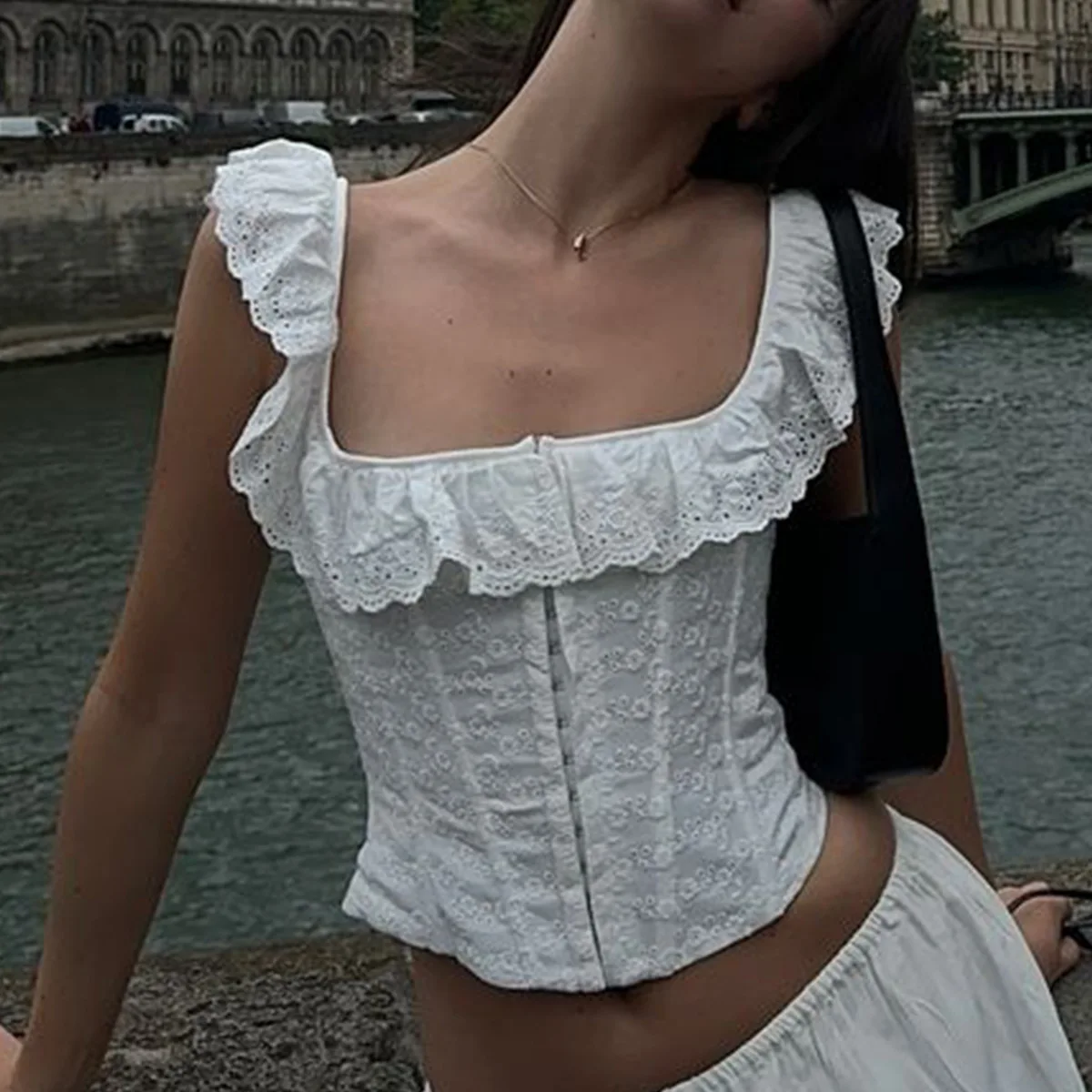 حار فتاة نقية شهوة نمط المرأة منتج جديد تكدرت ساحة طوق هيكل السمكة الصدرية الحمالة الأبيض بلوزات صغيرة المرأة مثير الملابس #5