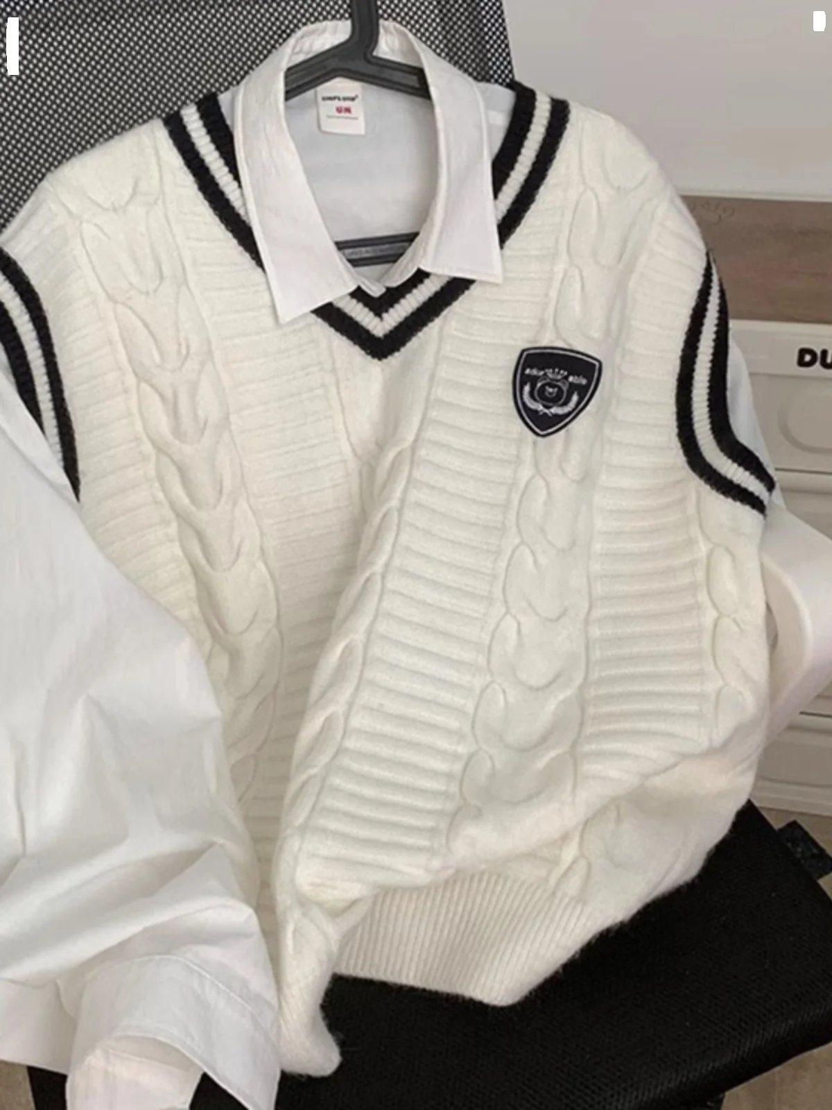 

Осень-зима, очень большой размер 300, гонконгский Sle, модный мужской жилет с v-образным вырезом, свободный повседневный вязаный топ для пар