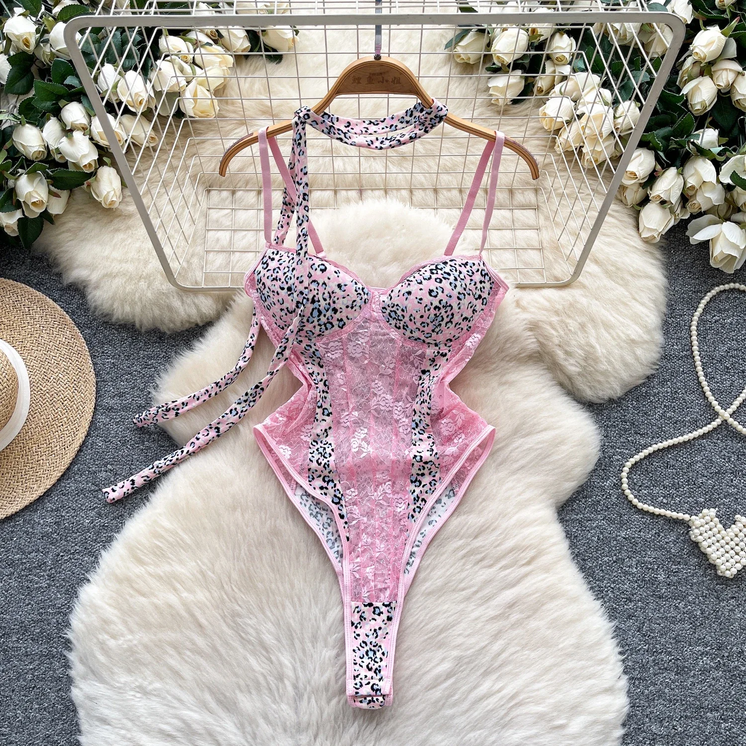 Women Hotsweet halter print Vintage Bodysuits Chic Sleeveless Jumpsuits Slim Top Rompers Summer Beach Sexy Clothing