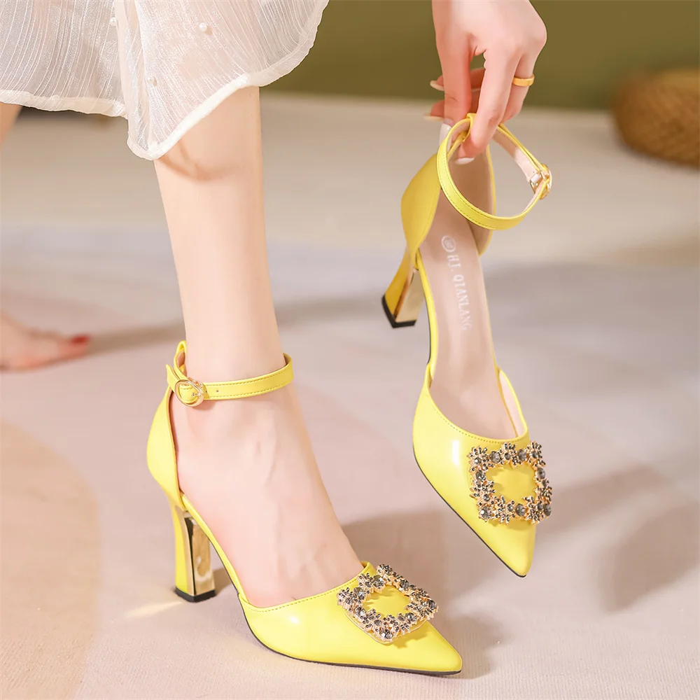 2024 New Summer Women's Shoes Fashion Sardine Rhinestone Pointed Toe High Heels Crystal Slingback Women Pumps Thick Heel Sandal