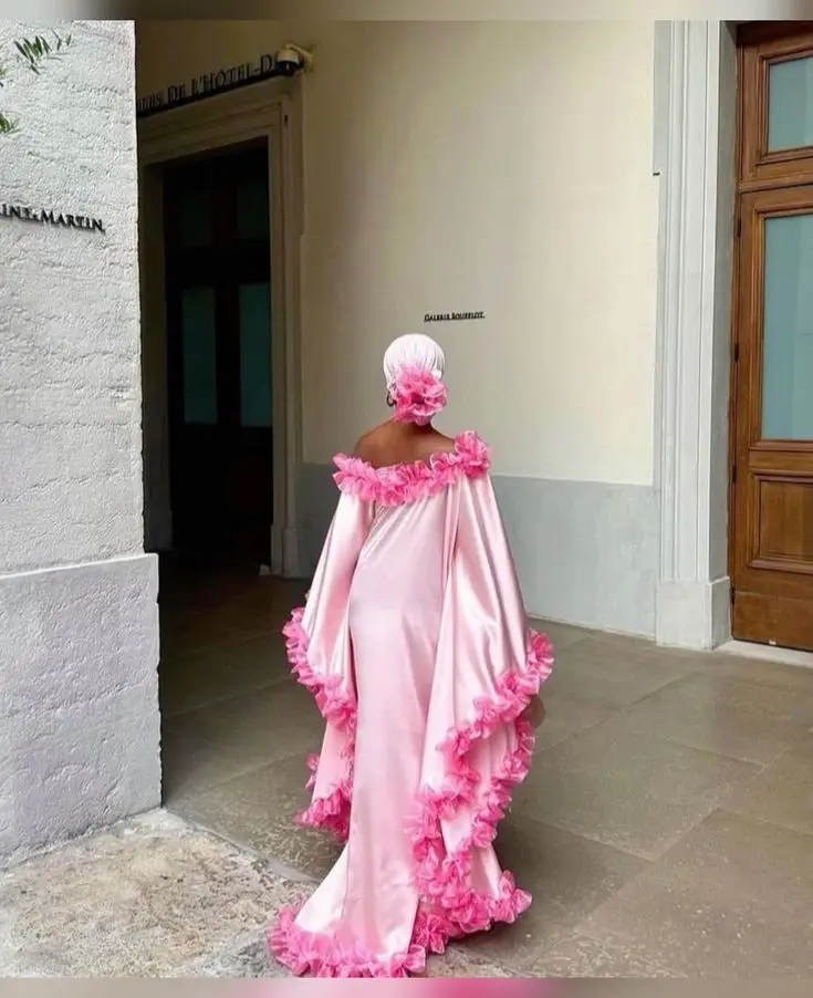 Pretty Pink Kaftan Fuchsia Ruffles Trimmed Modest Muslim Long Robe Full Sleeves Free Size Long Formal Party Dresses Women Gowns