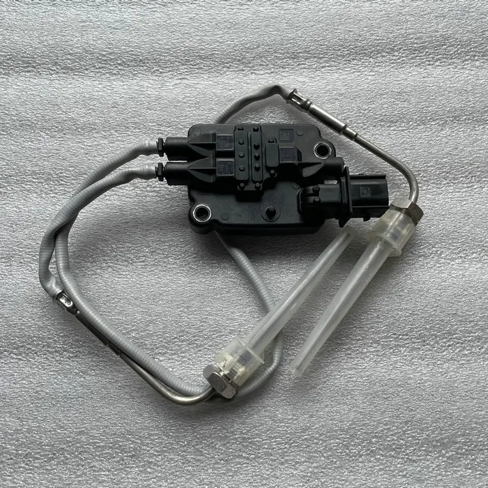 

4384811 4307100 A055T970 Exhaust Gas Temperature Sensor Compatible With Cummins Diesel Engine ISX QSB ISB