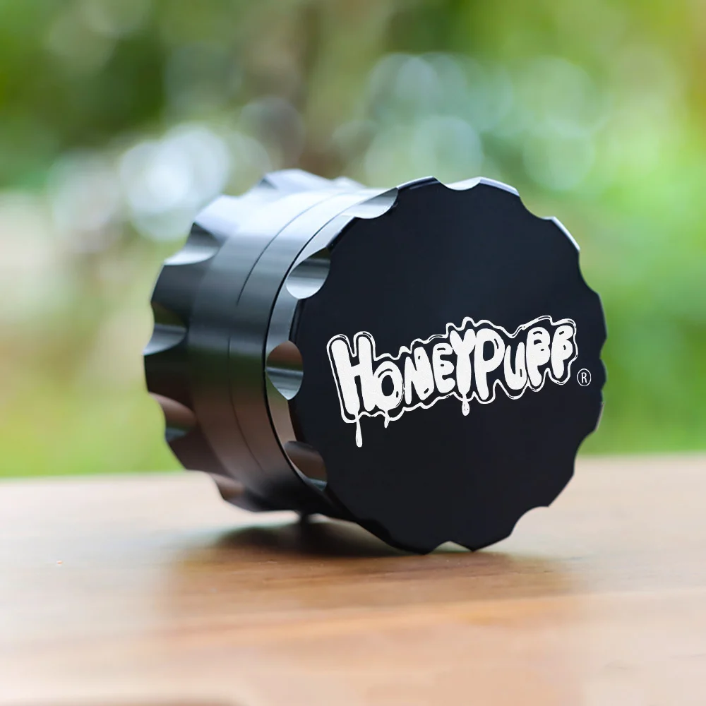

HONEYPUFF Drum Style Metal Crusher 50MM 4 Piece Aircraft Aluminum Crusher