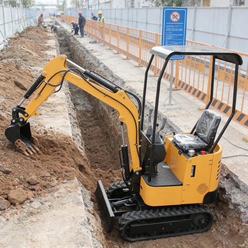 Small Mini Excavator Compact Hydraulic Digger Machine With Bucket For Construction Landscaping And Property Improvement