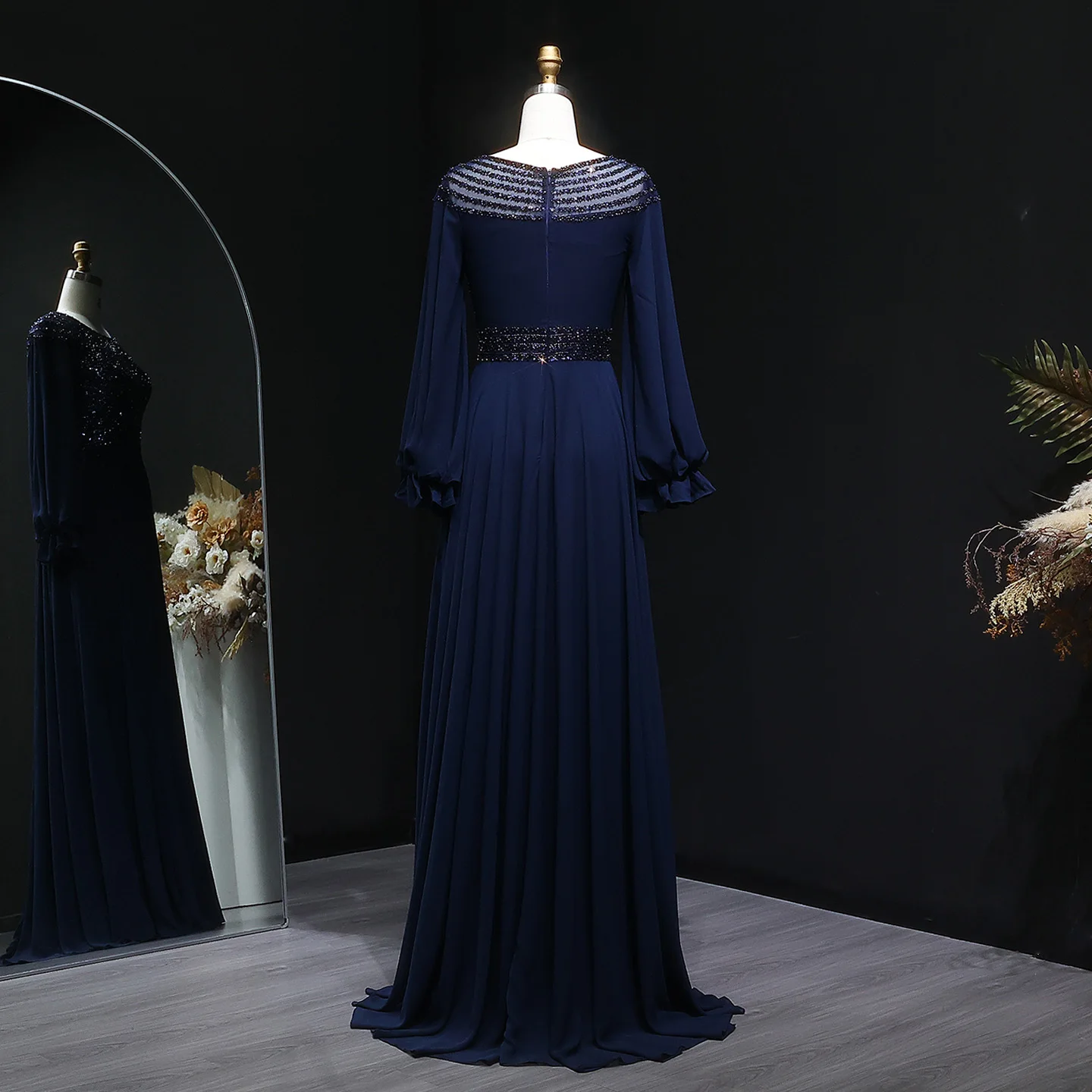 シャロンはアラビア語ネイビーブルーのイブニングドレス長袖エレガントな高級ビーズの女性のウェディングパーティードレスSF354カスタマイズ