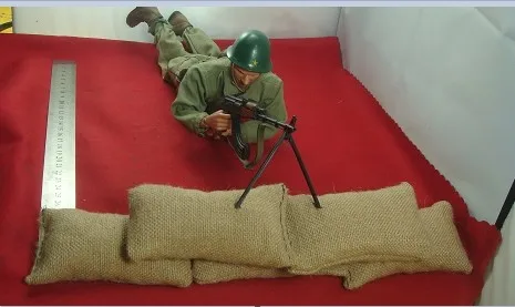 1/6 Scale Soviet RPK Machine Gun Model - Metal and Solid Wood, Detachable